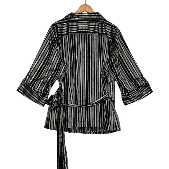 Lane Bryant Striped Wrap Top Sz 22 24 V Neck Metallic Black Silver Collard - Picture 9 of 9